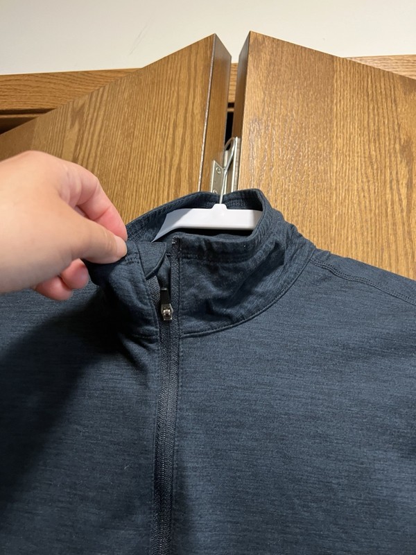 Vuori Ease Performance 1/4 Zip 2.0 Pullover Mens Medium Heathered Blue gallery