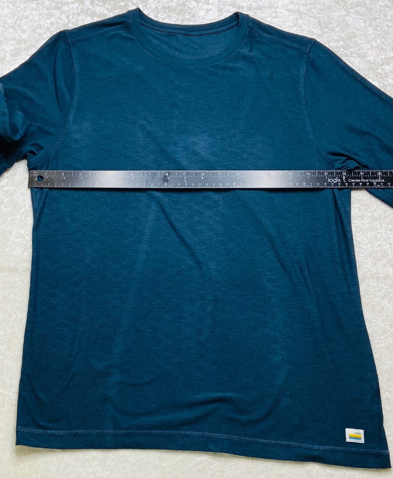 Vuori Shirt Mens M Blue Ponto Performance Crew Neck Athleisure Long Sleeve Tee gallery