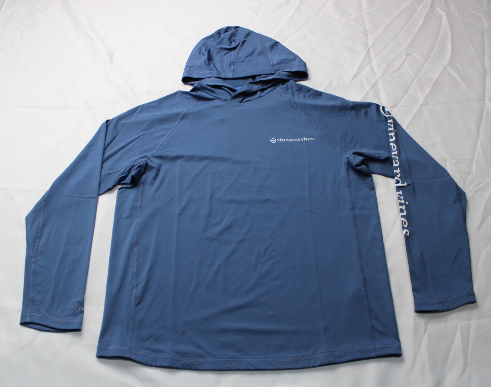 Vineyard Vines Mens Whale Dot Long-Sleeve Harbor Hoodie Tee BL1 Moonshine Medium gallery