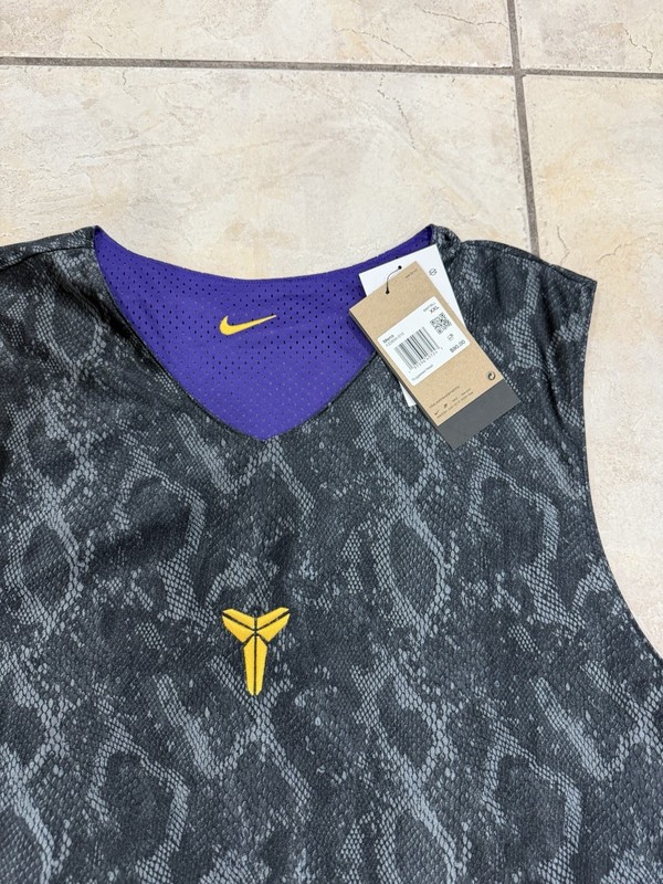 Nike Kobe Bryant Men's Size XXL Dri-Fit Reversible Basketball Jersey FZ0934-010 gallery