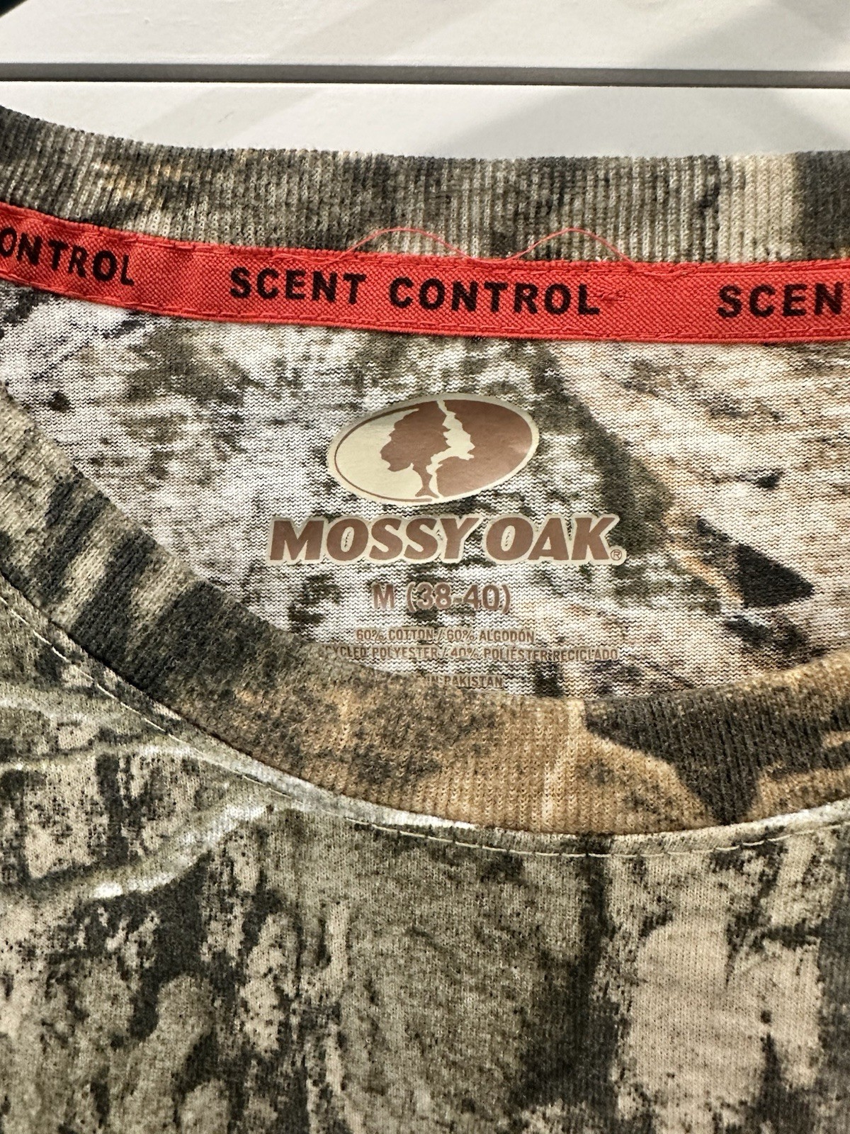 Mossy Oak Scent Control Camo base layer hunting shirt M Lightweight gallery