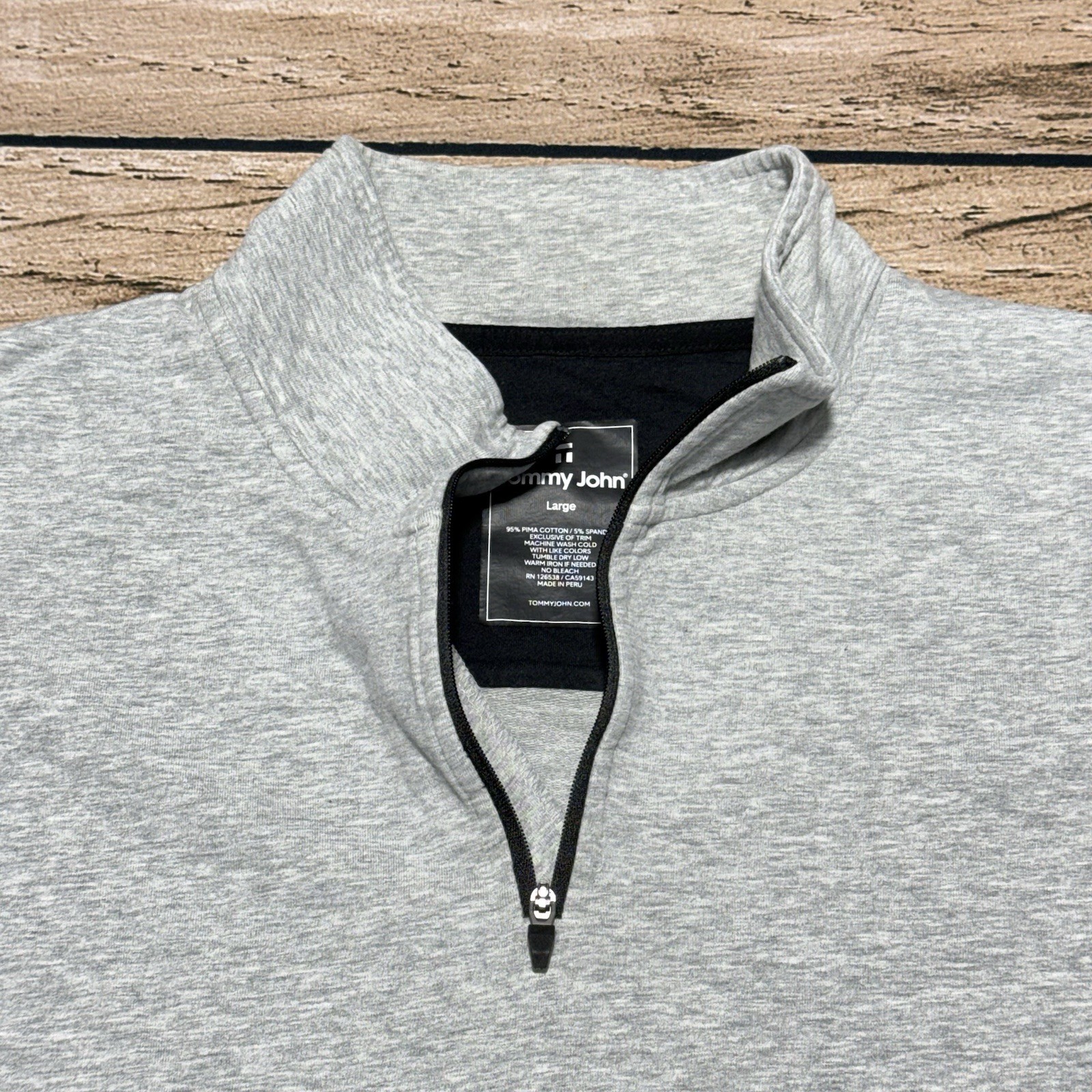 Tommy John 1/4 Zip Pullover Sweatshirt Mens Large Gray Zip Pockets Athleisure gallery