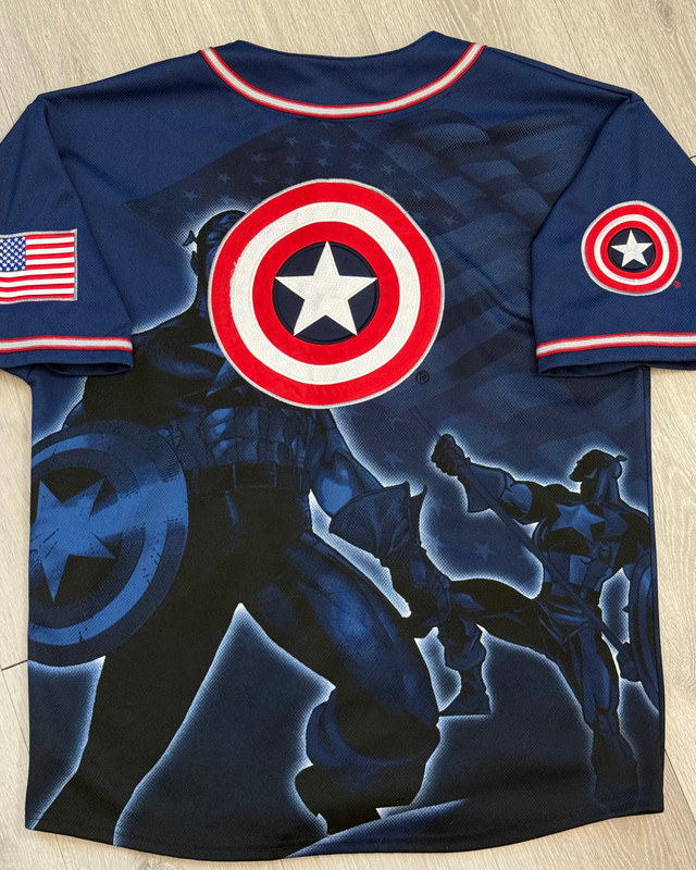 Vintage 2002 Marvel Comics Captain America Baseball Jersey - Size Large gallery