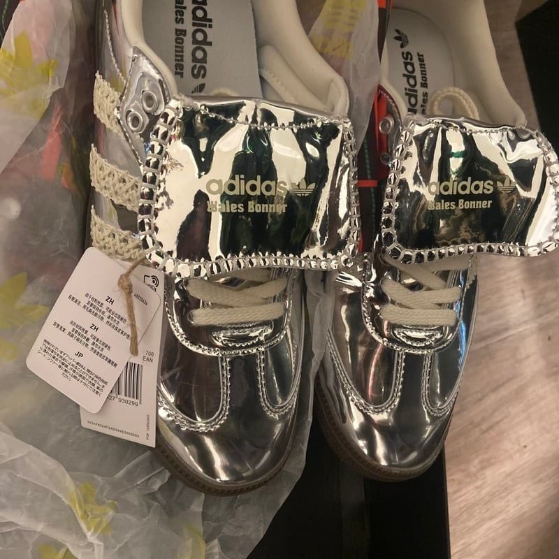 Wales Bonner x Samba 'Silver Metallic Gum' 2023 Adidas gallery