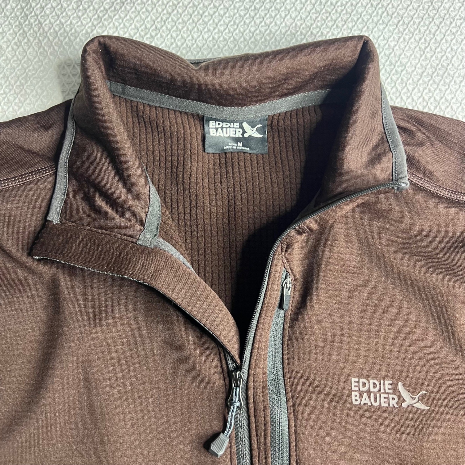 Eddie Bauer Mens Size Med Brown Quarter Zip Pullover Fleece Sweatshirt Mock Neck gallery