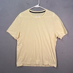 On Running Mens Yellow T-Shirt Size Large Lightweight & Breathable Athletic