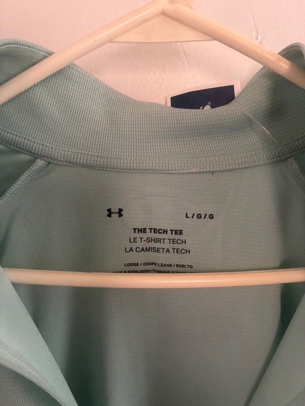 Under Armour UA Tech Textured 1/2 Zip long sleeve, size large, new with tags gallery