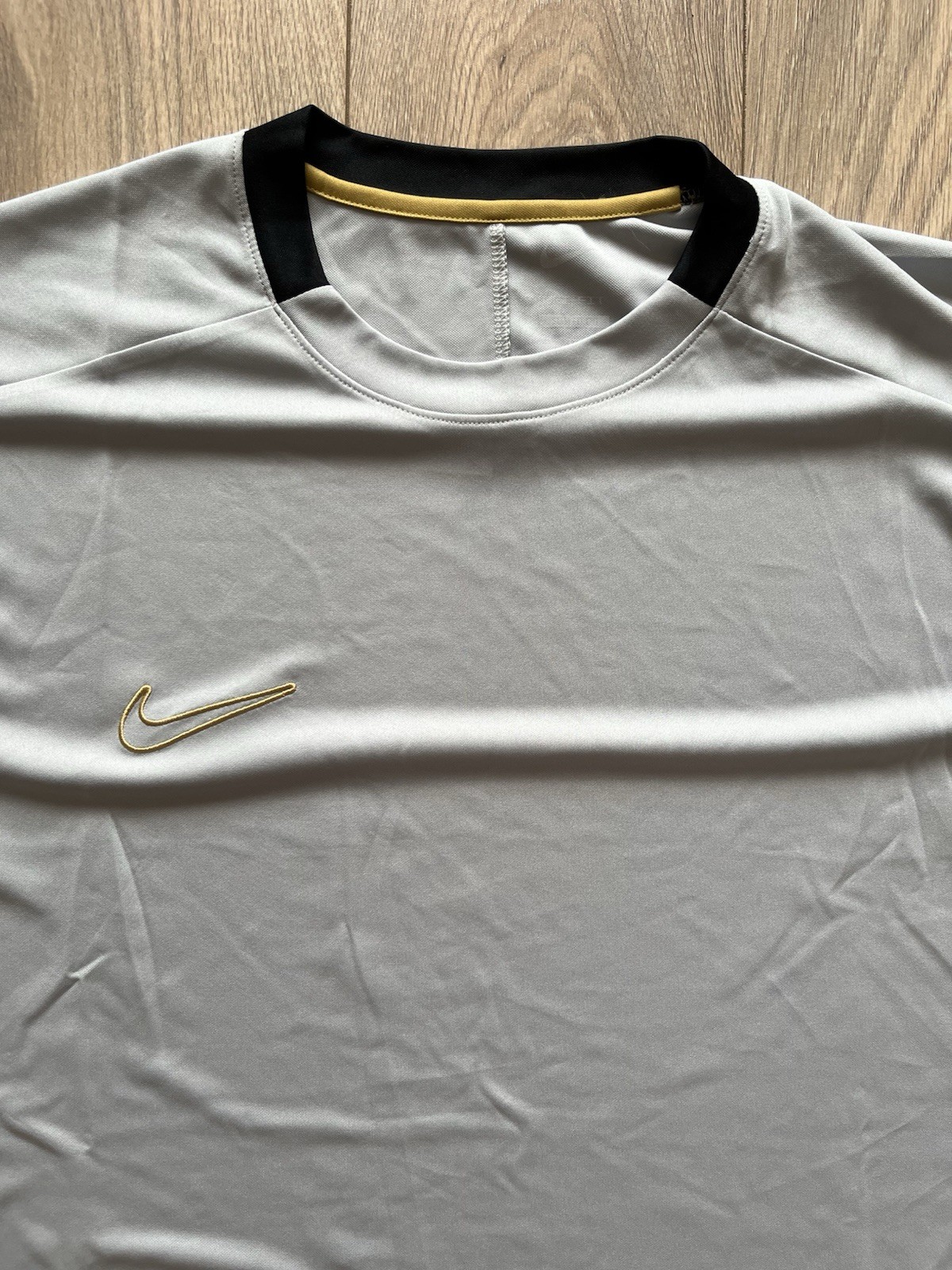 Nike Academy Lightweight Dri-Fit Training T-Shirt Mens XXL Grey £23 RRP BNWT gallery