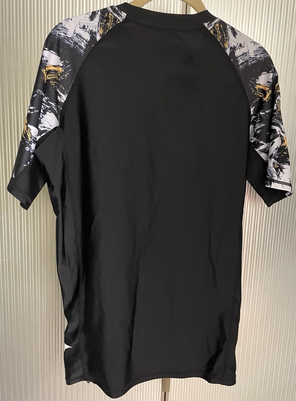 LAFROI Men's Short Sleeve UPF 50+ Baselayer Compression Rash Guard Size L gallery