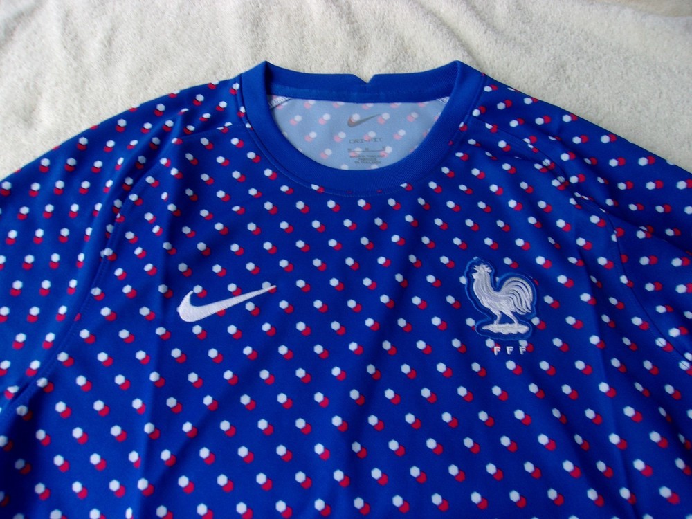 NWT Nike dri fit T, blue, with red & with red & white, men's M, $70, FFF soccer