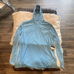 Eddie Bauer FreeShade Men’s L Pullover Hoodie Blue Fish Graphic Fishing Long Slv