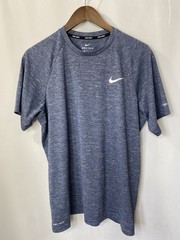 Nike Men’s Dri-Fit T Shirt Size Large Short Sleeve UPF40+ Swimwear Beach VACA