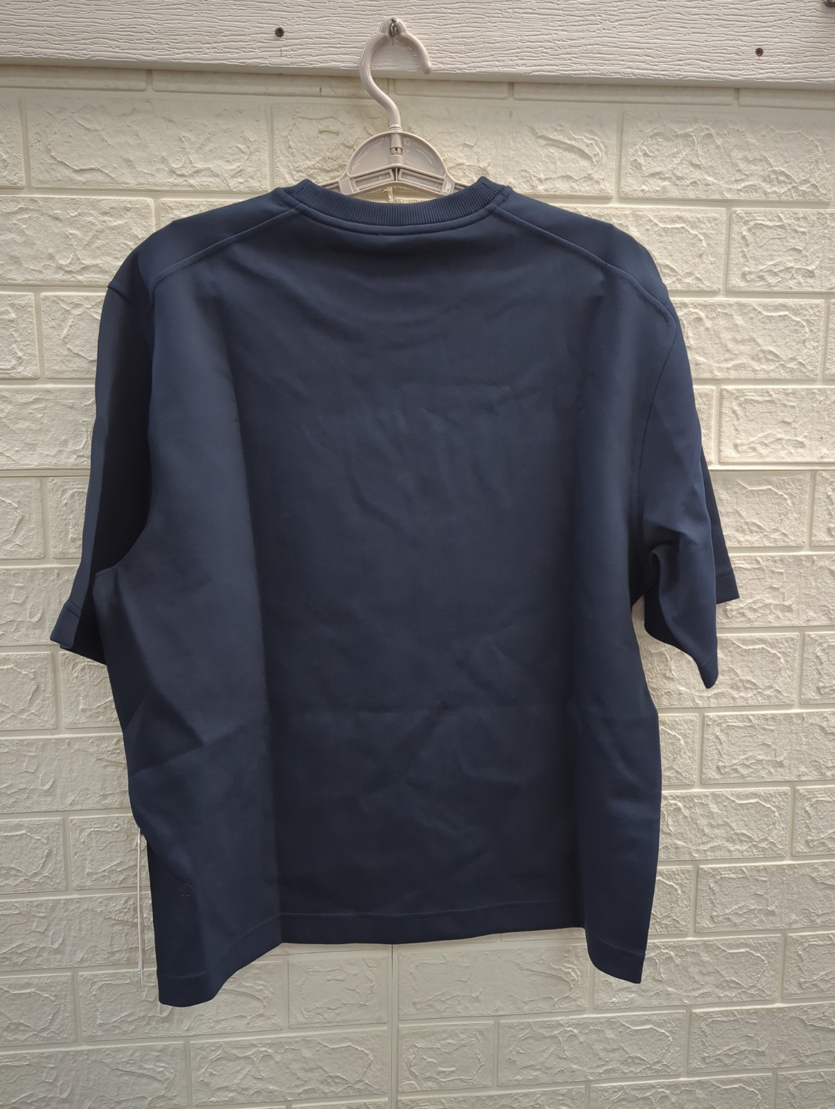 New Lululemon Men's Grand Standard Short Sleeve Crew Size Small gallery