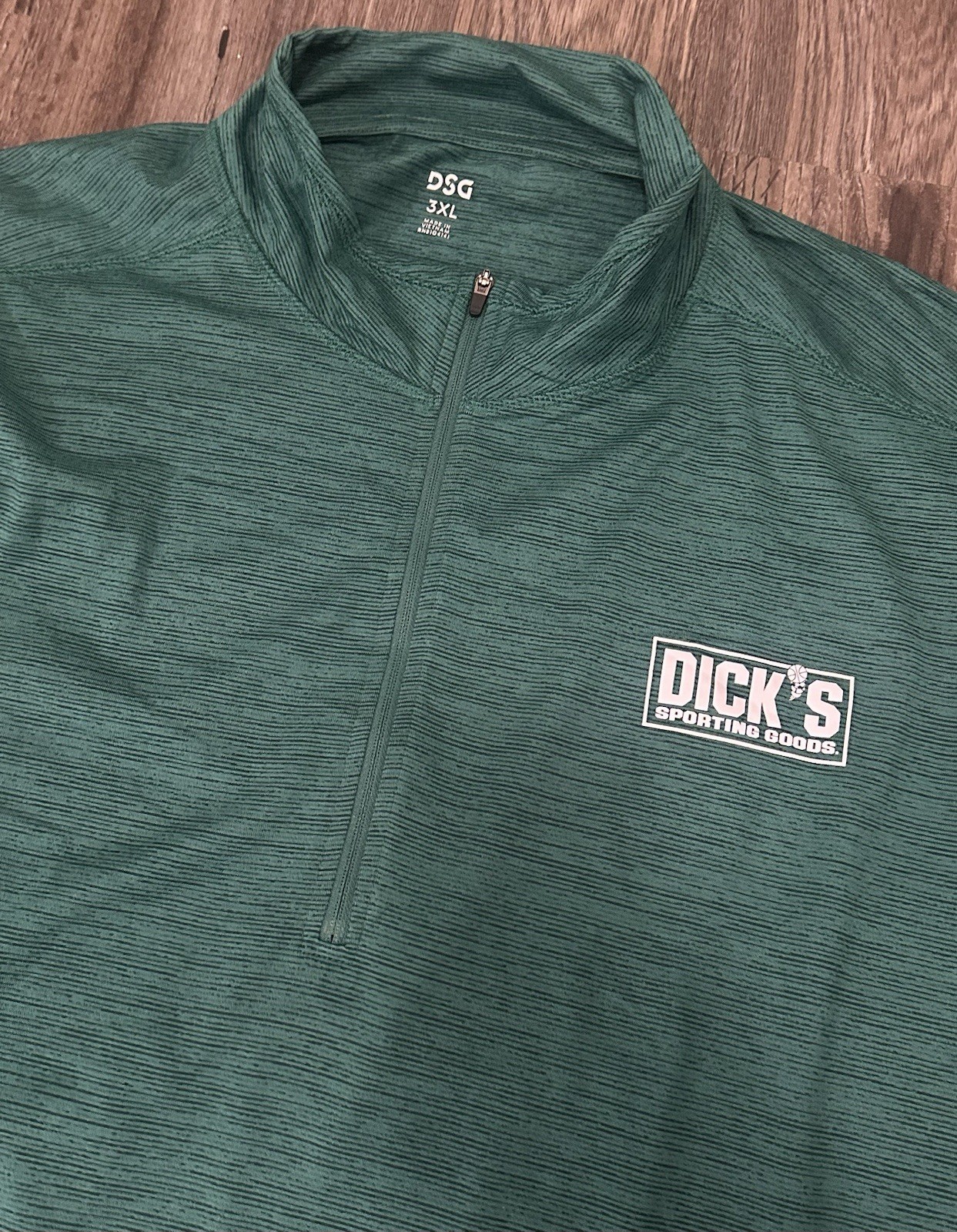 Men’s DICK'S Sporting Goods Green Performance 1/4 Employee Pullover- 3XL gallery