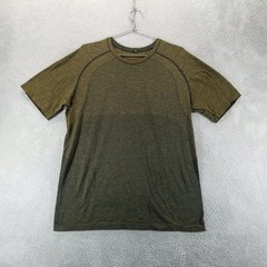 Lululemon Shirt Mens M Green Metal Vent Tech Gym Workout Performance