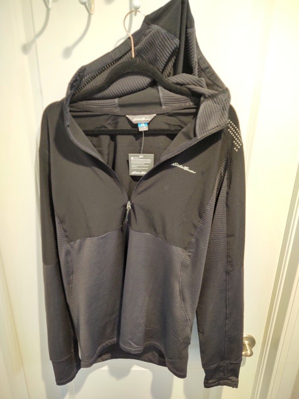 Eddie Bauer Men's Tall Medium High Route Grid Air First Ascent hooded pullover gallery