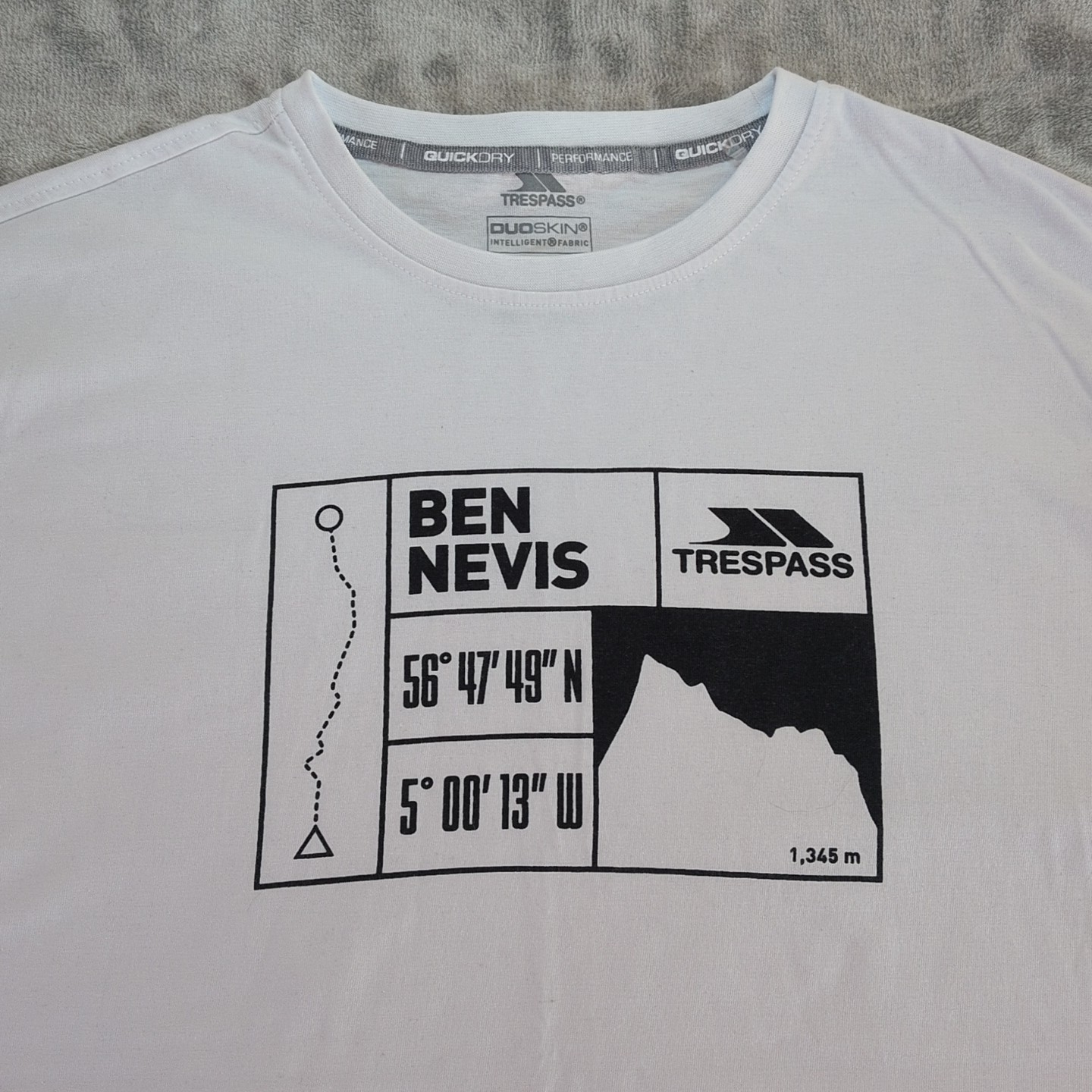 Trespass Mens Duoskin Quick Dry White Ben Nevis Graphic T-Shirt XL gallery