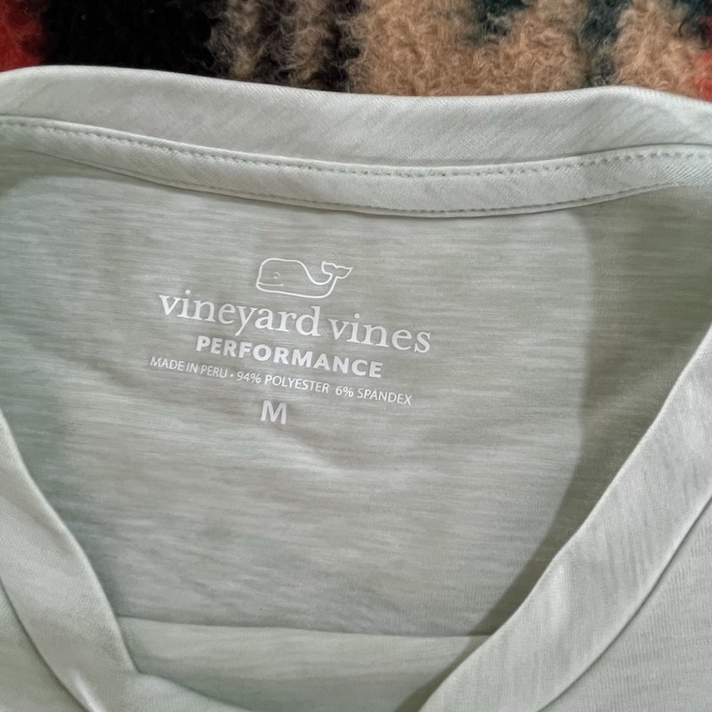 Vineyard Vines Performance Stretch Whale Long Sleeve Crewneck Mens M Permit Fish gallery