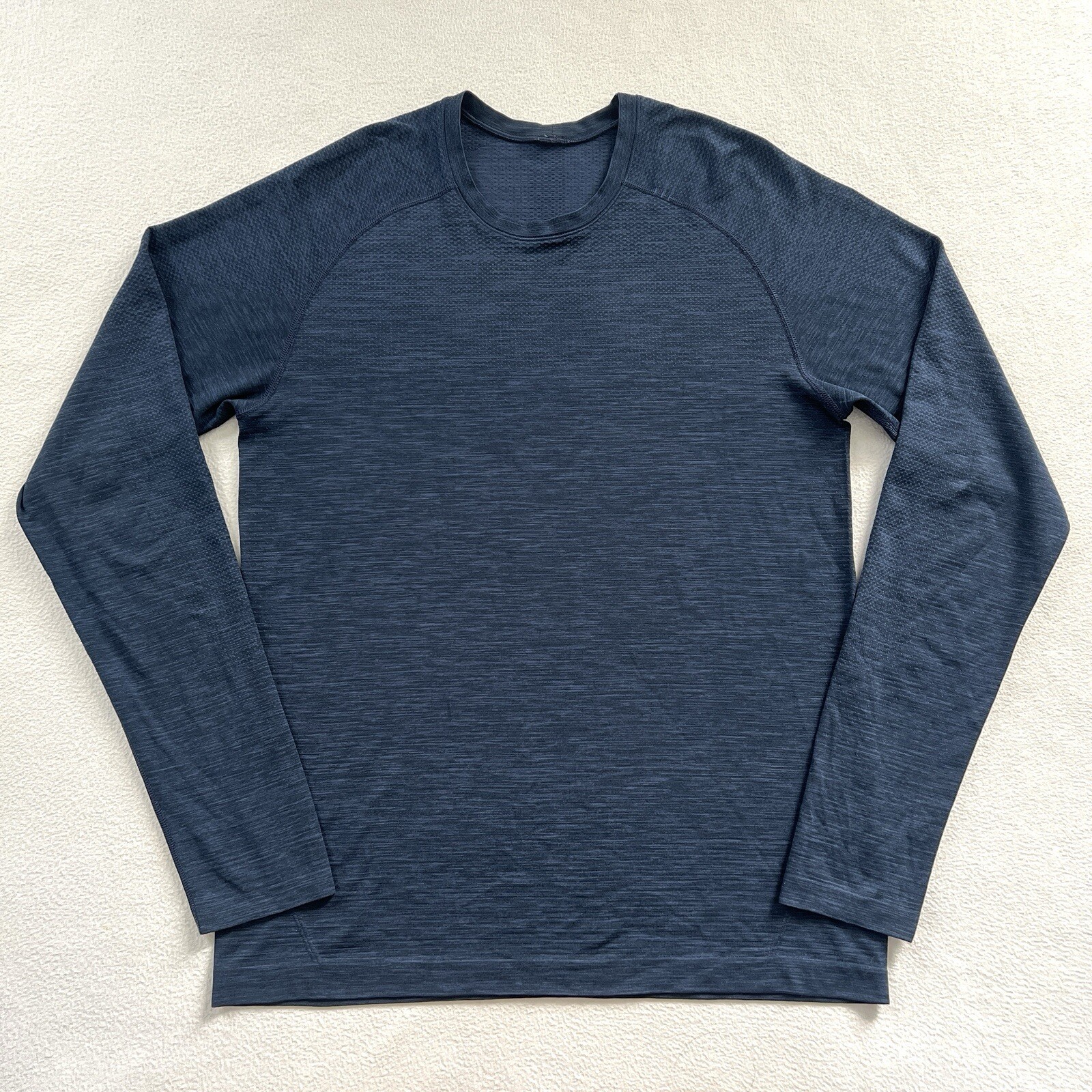 Lululemon Men Mineral Blue Nautical Navy Metal Vent Tech LS Long Sleeve Shirt S gallery