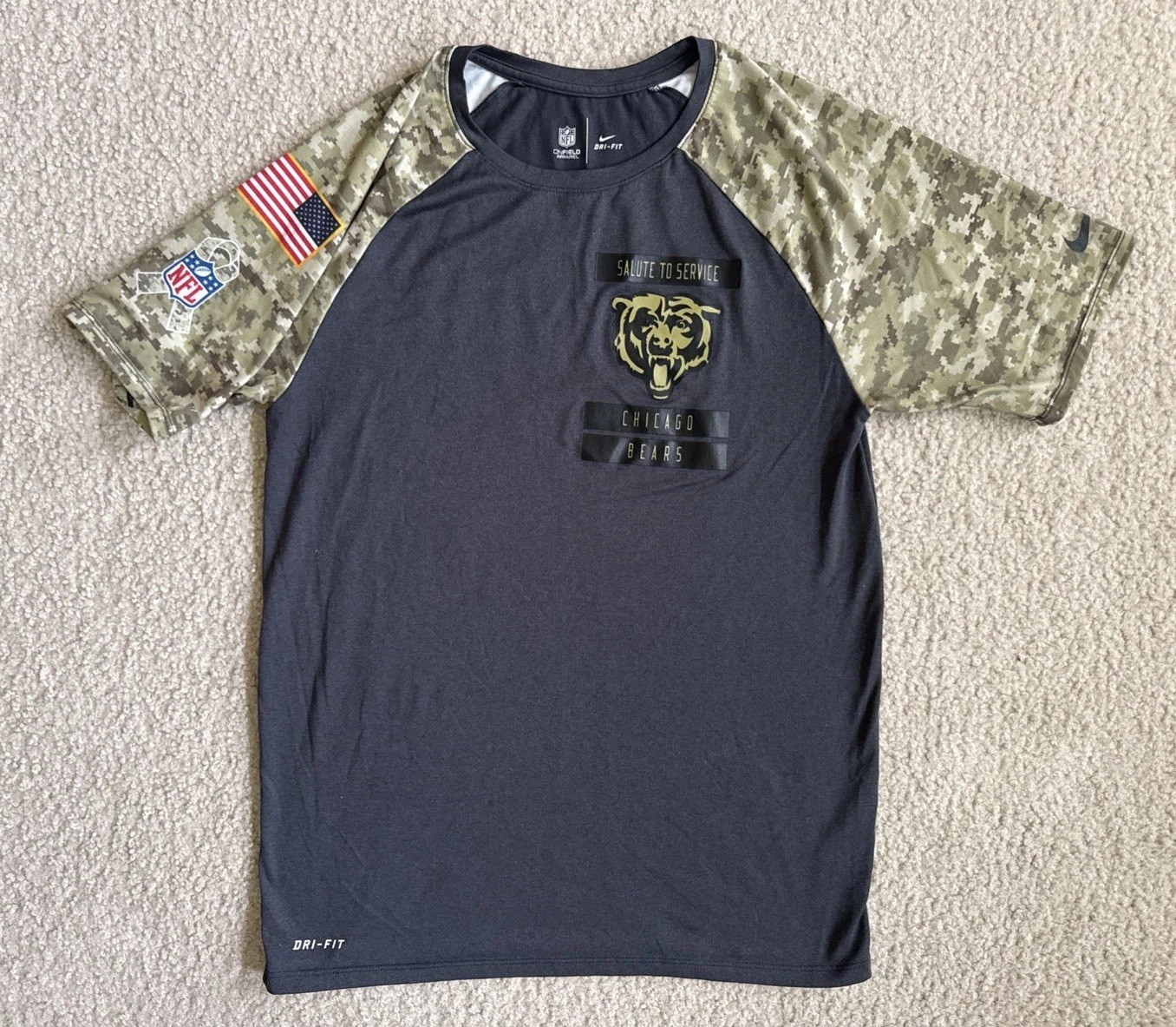 Nike Chicago Bears NFL Salute to Service On Field Camo Shirt Men's M Active gallery