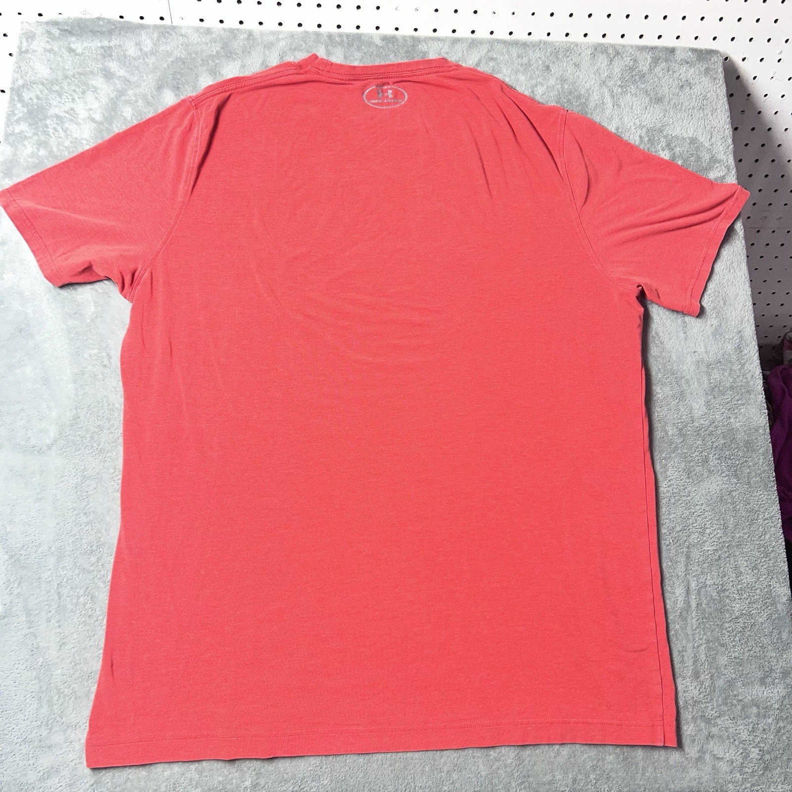 Under Armour Loose Project Rock Red Short Sleeve Graphic Shirt Men's XL gallery
