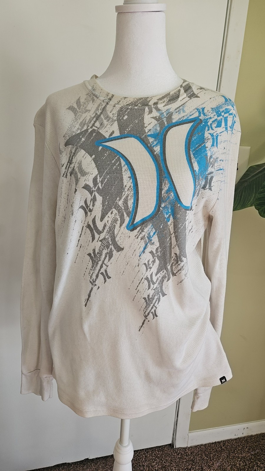Hurley Men's Long Sleeve Graphic Print Crew Neck Activewear T-Shirt White Blue gallery