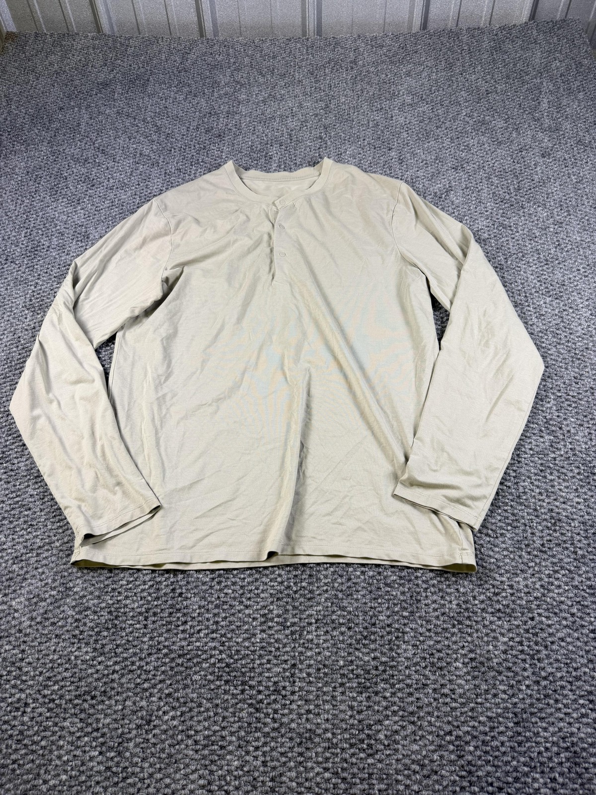 Lululemon Shirt Mens Large Beige Long Sleeve Henley Athletic Tee Gym Training gallery