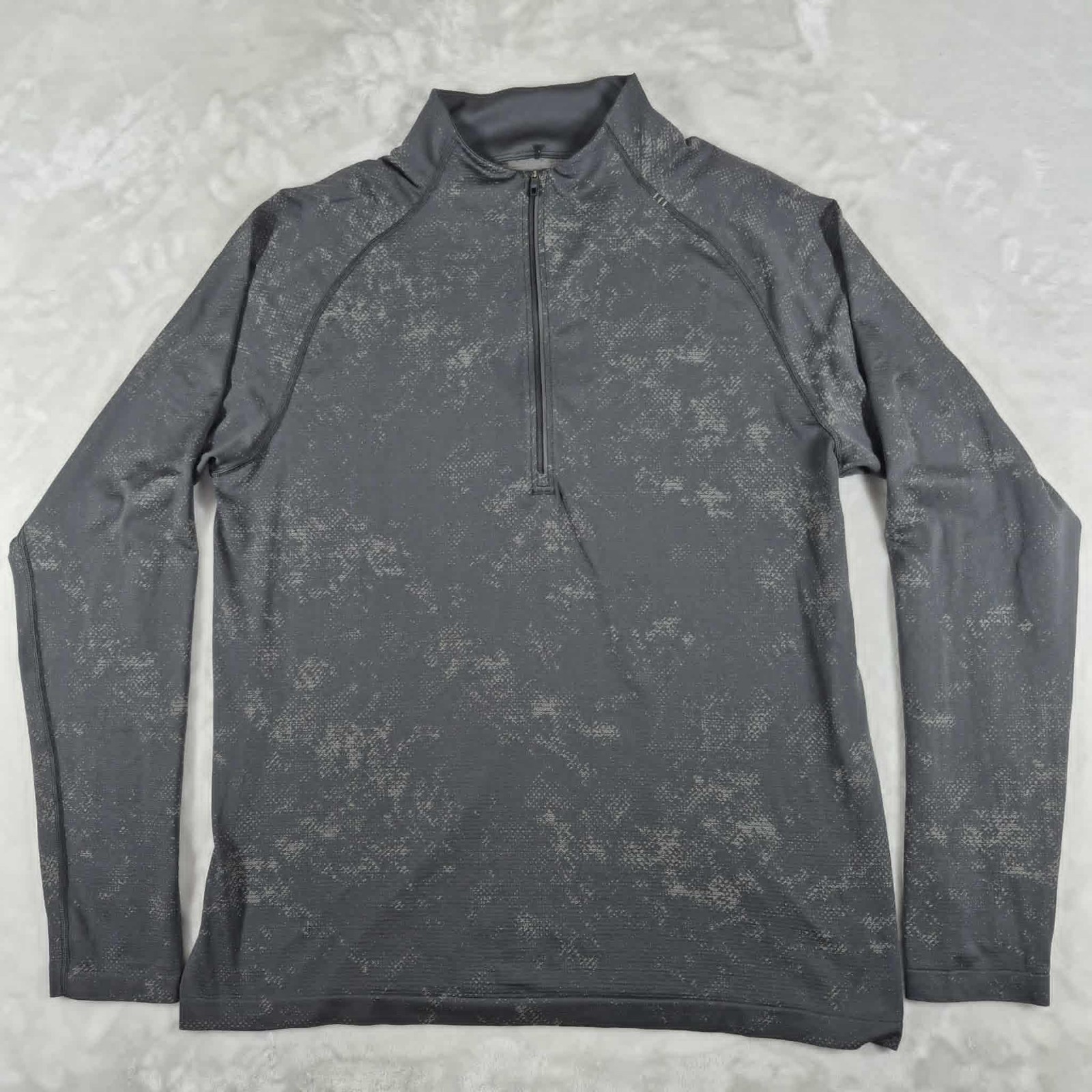Lululemon Quarter Zip Jacket Men's XL Gray Green Perforated Gym Running Pullover gallery