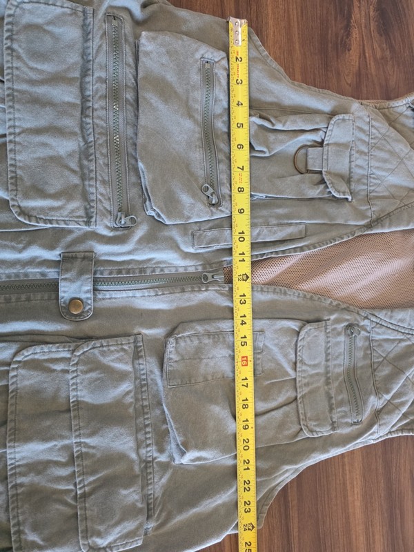 Vintage 90'S Distressed Woolrich Fishing Zip Vest XL EUC gallery