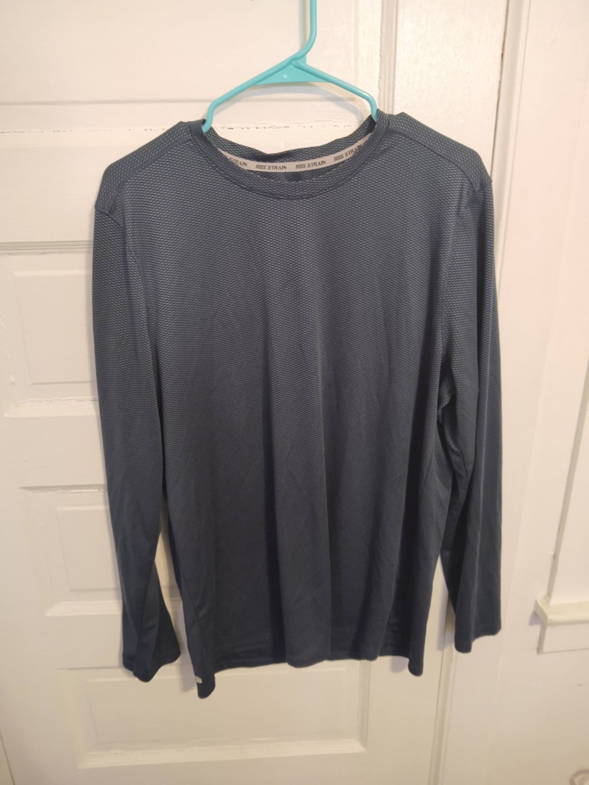 RBX X-Train Performance Men's Lg Knit Diamond Crew Neck Long Sleeve Blue Shirt gallery