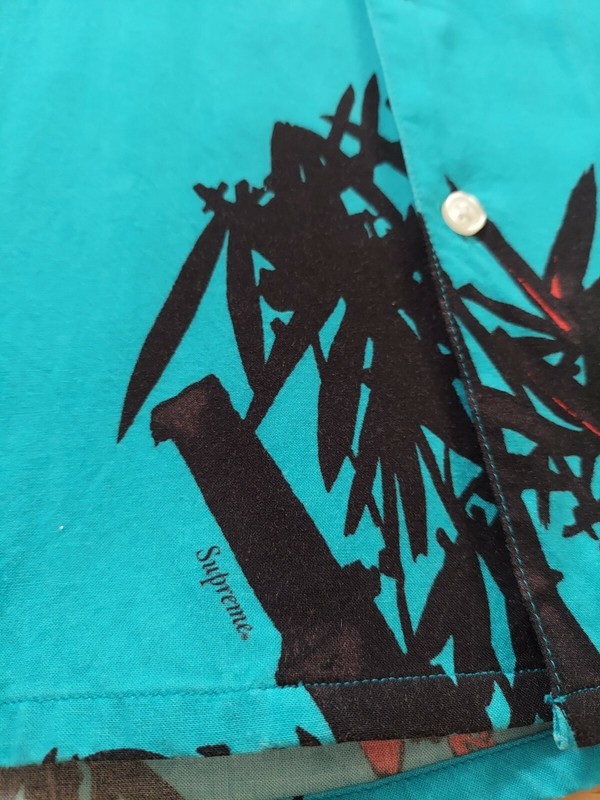 Vintage SUPREME Bamboo 2013 Rayon Button Up safari tropical hawaii Scarface Vtg gallery