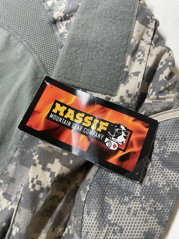 Massif Army Combat Shirt Mens Medium Digi Camo 8415-01-548-7206 gallery