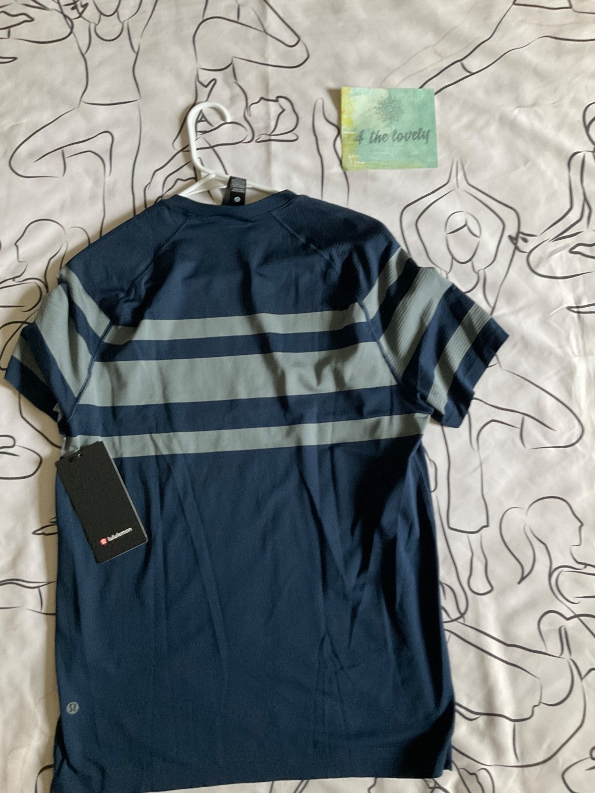 Lululemon Metal Vent Tech Short Sleeve Size S, $78.00 gallery