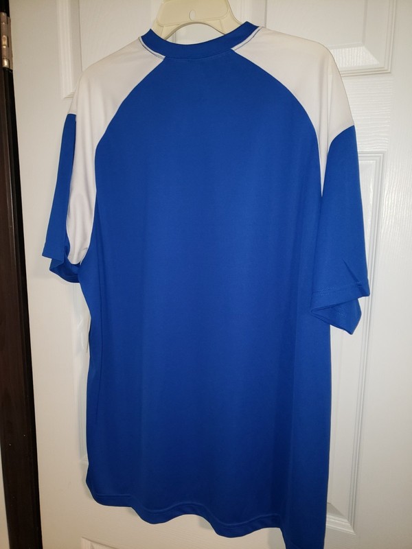 (1) Mens XL cool & dry royal/white shirt gallery