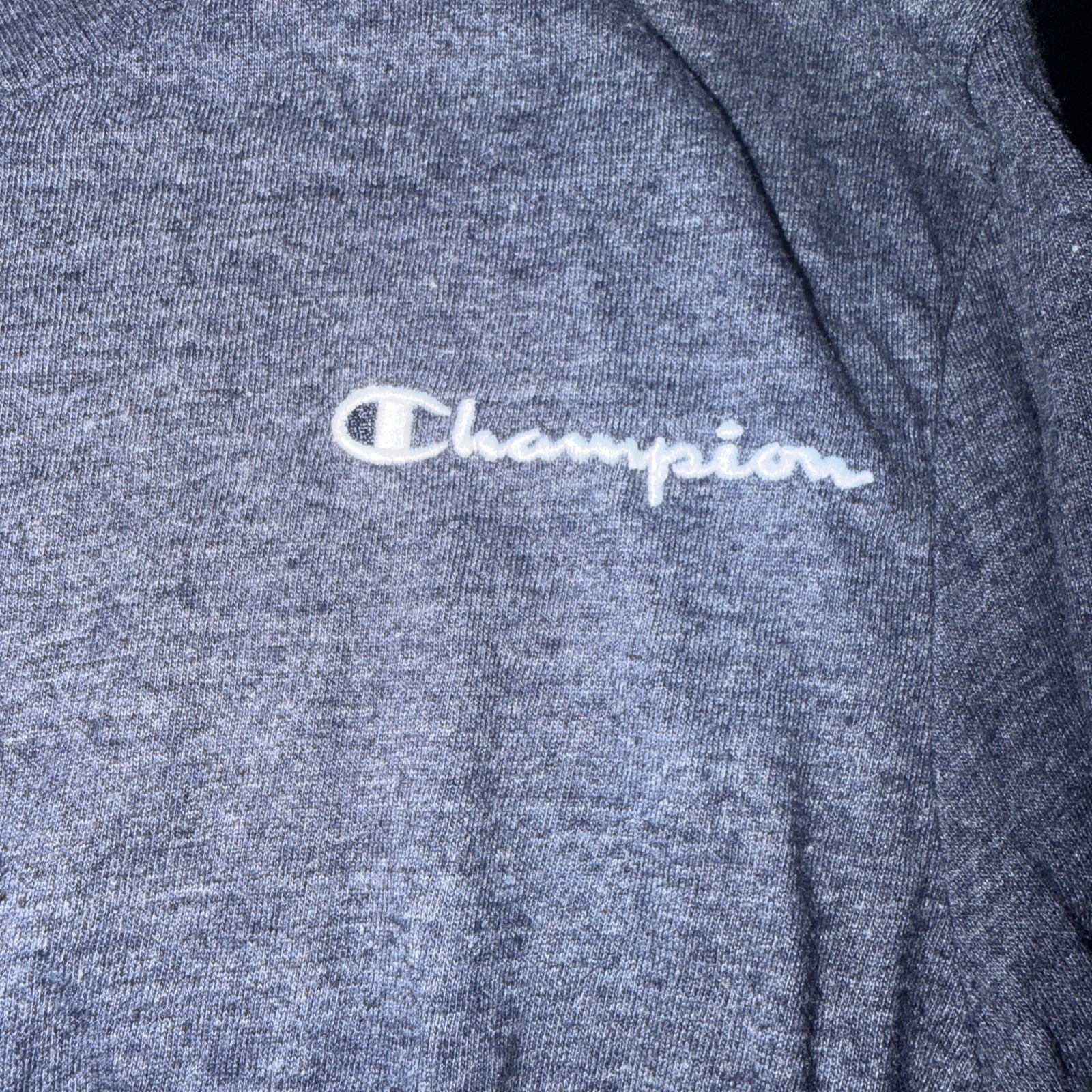 Champion Men’s Gray Heathered Long Sleeve Shirt Size Small gallery