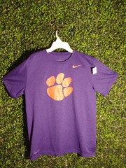 The Nike Tee Dri-Fit Clemson – Medium