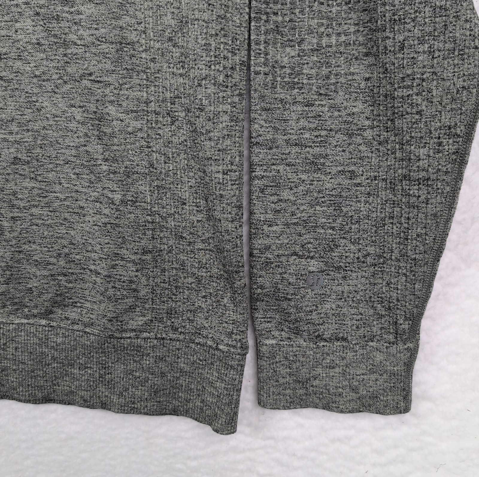 Lululemon Engineered Warmth Long Sleeve Crew Neck Pullover Merino Wool SZ XXL gallery