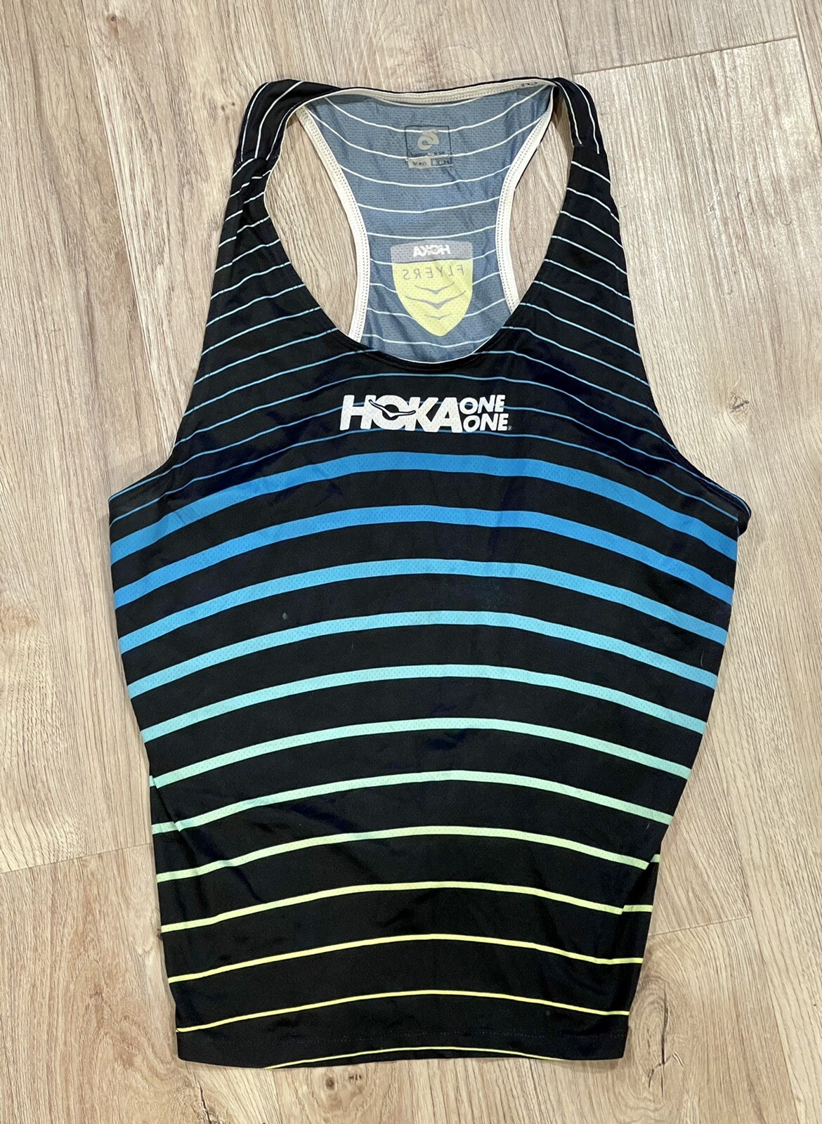 hoka one one singlet gallery