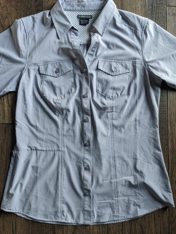 ExOfficio Mens Medium (48 in Chest) Gray Vented Back Roll-Tab Sleeve Button Down gallery