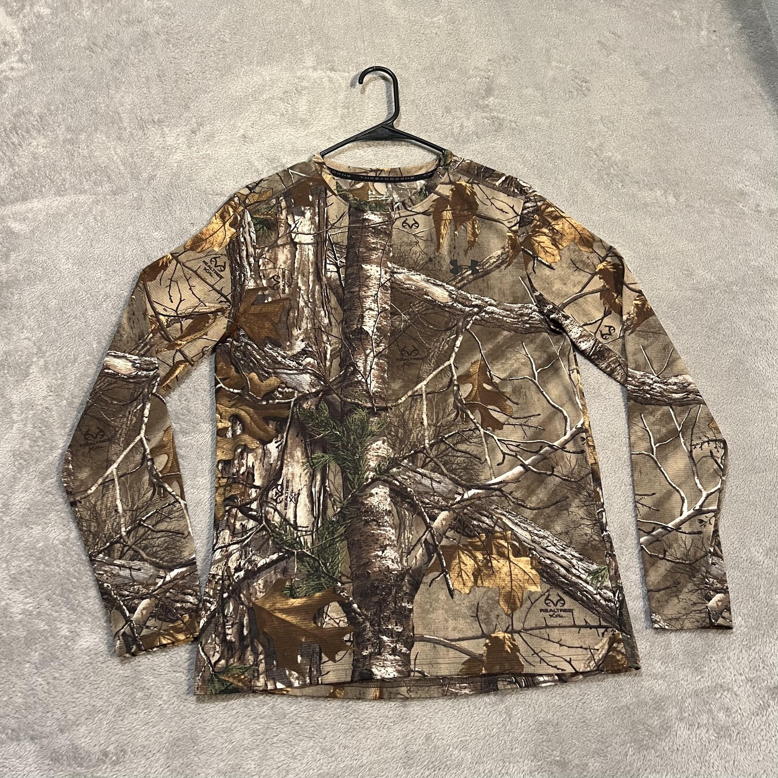 Under Armour Threadborne Shirt Mens Small Long Sleeve Realtree Camo Hunting gallery
