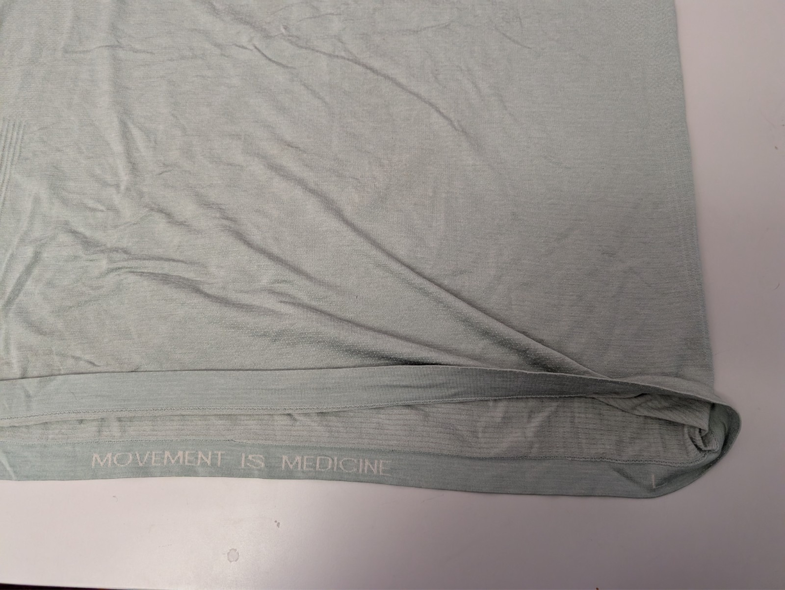Lululemon Men Metal Vent Tech Shirt Sage Green Movement Is Medicine Short Sleeve gallery