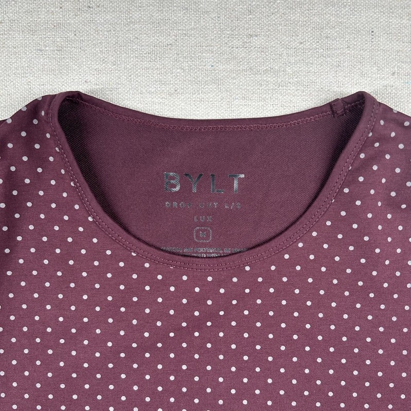 Bylt Shirt Mens M Drop Cut Active Workout Stretch Lux Maroon Polka Dot Burgundy gallery