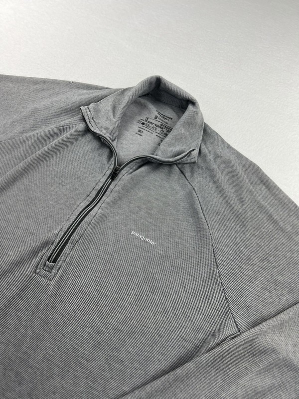 Patagonia Mens Capilene 2 Lightweight Gray Long Sleeve 1/4 Zip Pullover Size S gallery