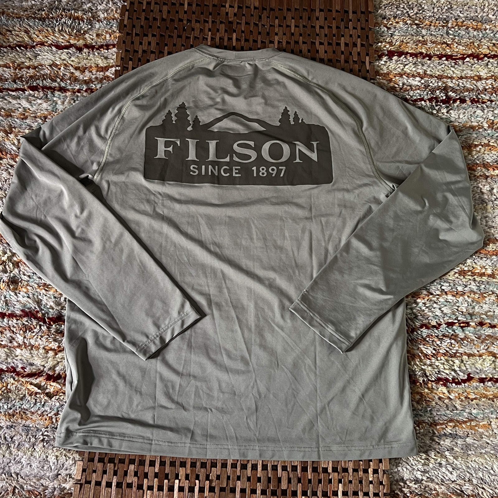 CC Filson Performance Stretch Base Layer Crew Neck Graphic Print Green Large L gallery