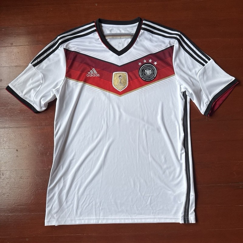 Germany 2014 FIFA World Cup Jersey White Men’s Size XL Gold Badge gallery