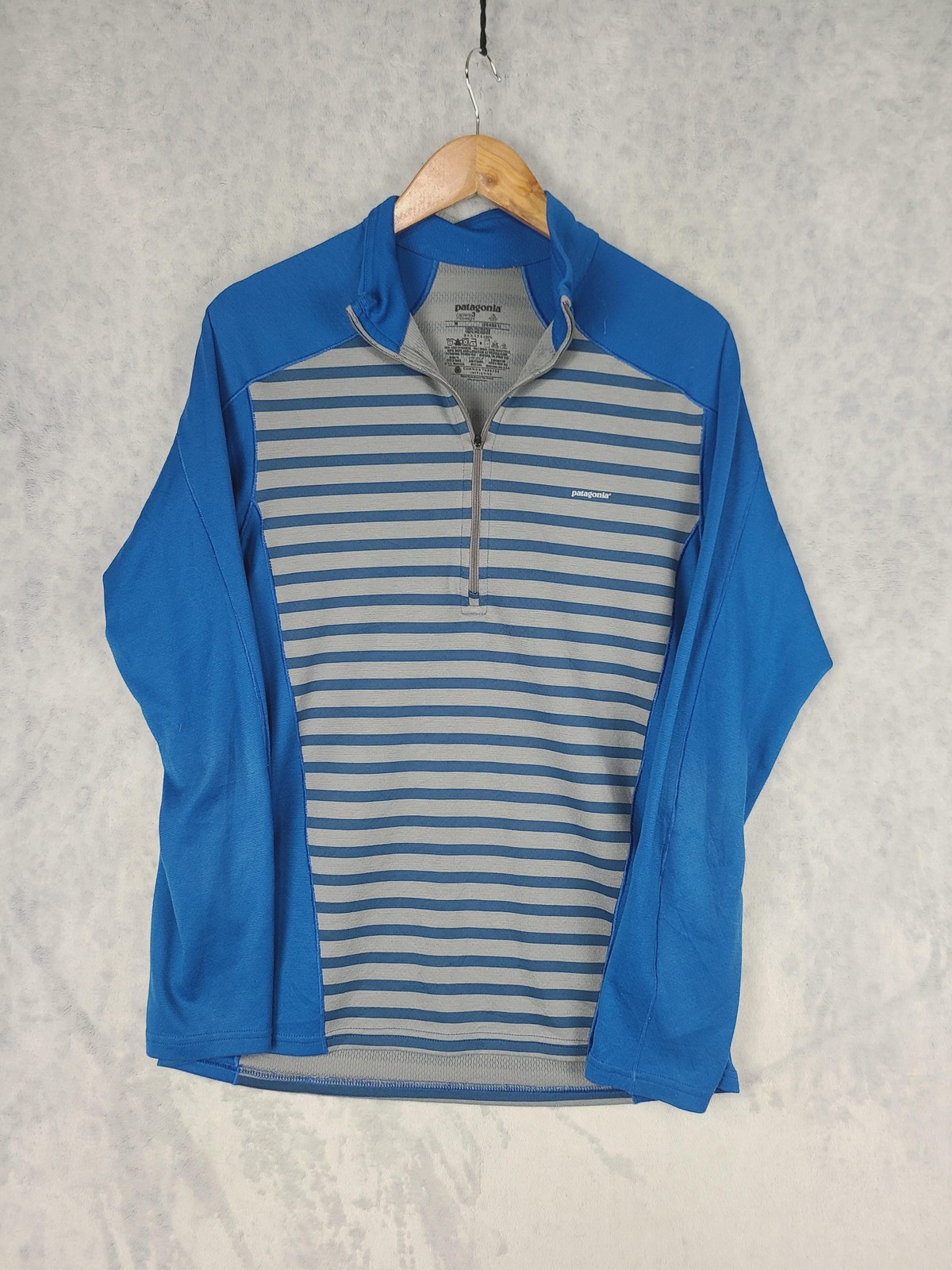 Patagonia Pullover Mens Medium Blue Capilene 3 Midweight Quarter Zip Base Layer gallery
