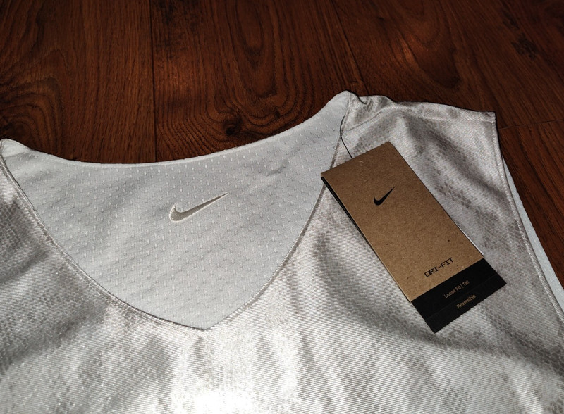 Nike Kobe Bryant Mamba Dri-FIT White Reversible Jersey Large Tall FZ0934-100 LT gallery