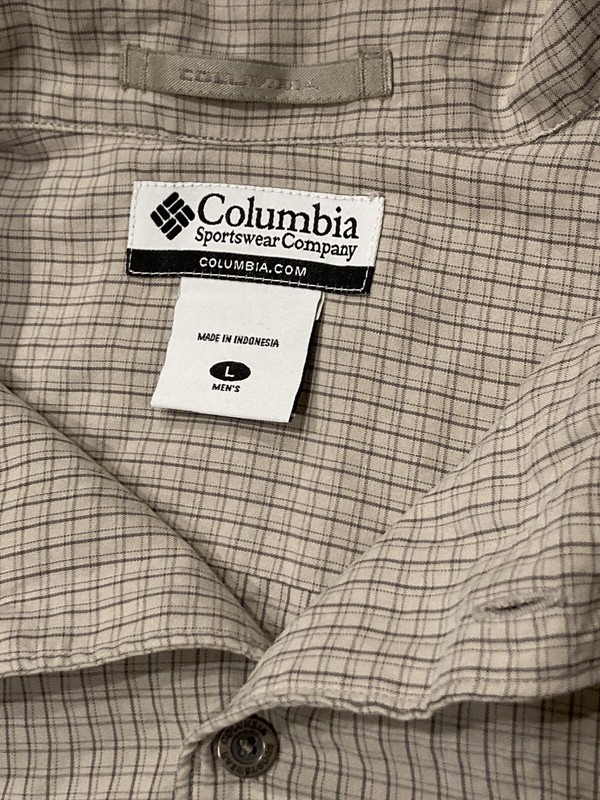 Columbia Men's Size L Large Tan Modal Brown Button Down Athletic Shirt Fish Hike gallery