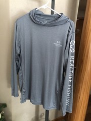 Mens Realtree Fishing Hooded Thin Long Sleeve Pullover size L EUC! Worn once