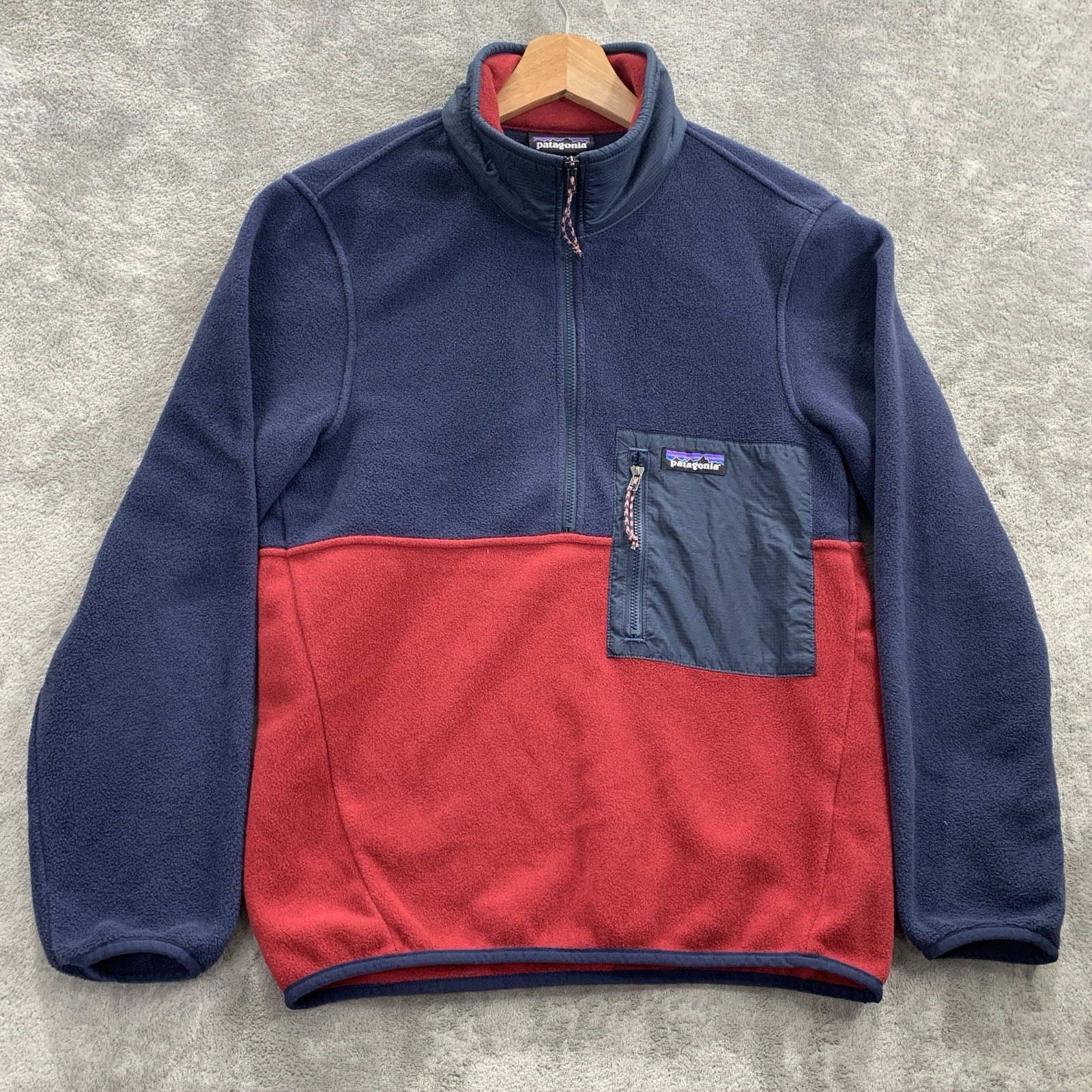 Patagonia Microdini 1/2 Zip Fleece Pullover Mens XXS Red Blue Outdoor Gorpcore gallery